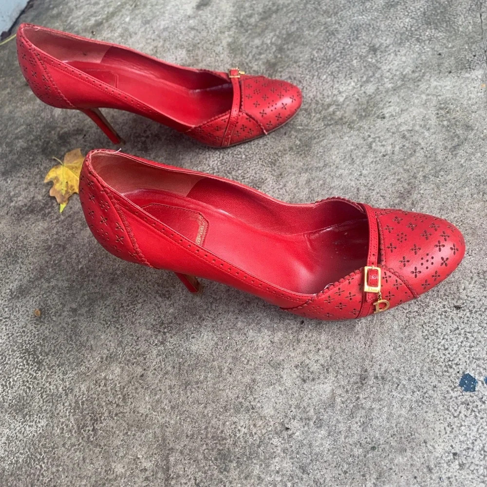 Christian Dior Red Cannage Leather Cut out Heeled Pumps, size  39 - Picture 8 of 15
